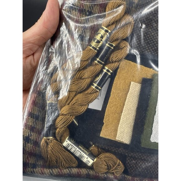 Yankee Peddler Santa Rabbit/Reindeer Hooking Rug Kit Primitive Kit only Christma - Picture 4 of 4